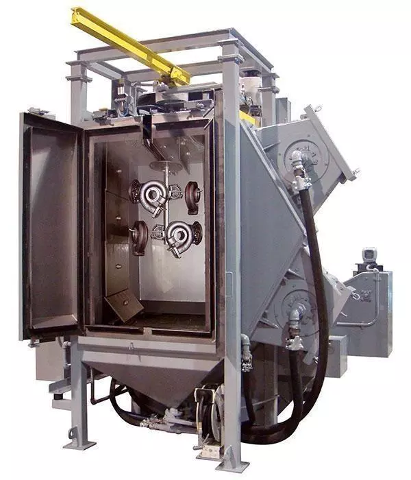 Spinner Hanger Wet Blasting Machine