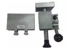 Quick Acting Clamping
Vice Assembly, Right
(Stainless Steel)