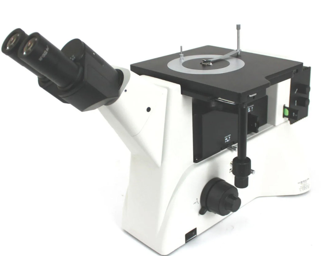 Trinocular Microscopes